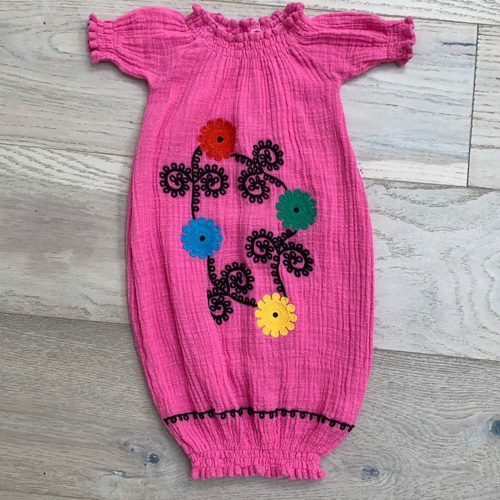 Worn once Baby Yoga brand gauze scrunchie dress